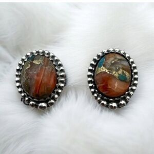 Kingman Turquoise and Oyster Stud Earrings in Solid 925 Sterling Silver